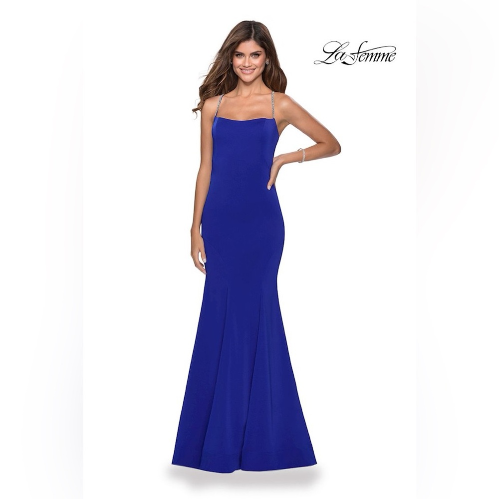 Camille’s La Vie prom dress la femme size 2